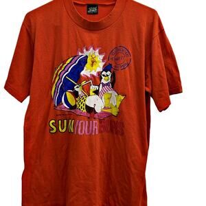 Vintage 1986 Sun Your Buns Top Half Tropix  SS Tshirt 'Party Animal' Penguin